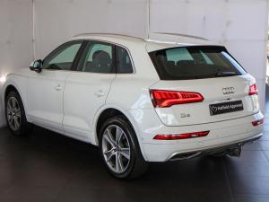 Audi Q5 40TDI quattro sport - Image 11