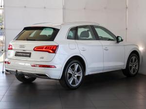 Audi Q5 40TDI quattro sport - Image 9