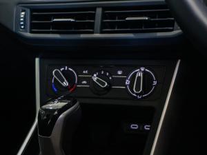 Volkswagen Polo hatch 1.0TSI Life auto - Image 12