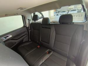 GWM P300 2.4T double cab LT 4x4 - Image 16