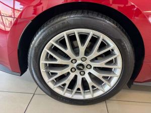 Ford Mustang 5.0 GT fastback auto - Image 4