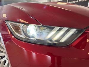 Ford Mustang 5.0 GT fastback auto - Image 5