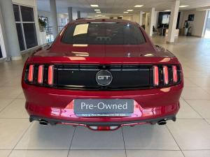 Ford Mustang 5.0 GT fastback auto - Image 8