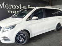 Thumbnail Mercedes-Benz V-Class V300d Exclusive