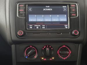 Volkswagen Polo Vivo hatch 1.4 Comfortline - Image 5
