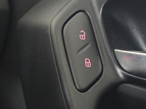 Volkswagen Polo Vivo hatch 1.4 Comfortline - Image 6