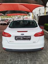 Ford Focus sedan 1.0T Ambiente - Image 3