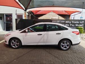 Ford Focus sedan 1.0T Ambiente - Image 4