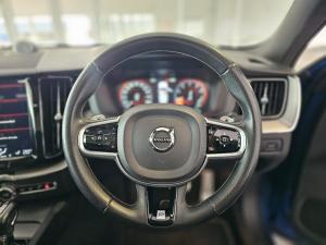 Volvo XC60 T6 AWD R-Design - Image 20