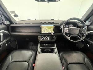 Land Rover Defender 130 D300 X-Dynamic HSE - Image 11