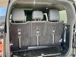 Land Rover Defender 130 D300 X-Dynamic HSE - Image 4