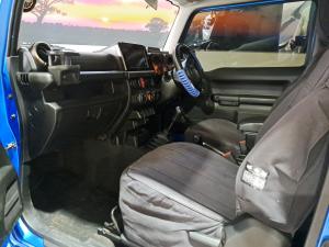 Suzuki Jimny 1.5 GLX AllGrip 3-door manual - Image 7