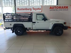 Toyota Land Cruiser 79 2.8GD-6 single cab auto - Image 3