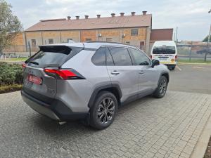 Toyota RAV4 2.5 Hybrid VX E-Four - Image 2