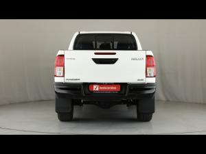 Toyota Hilux 2.4GD-6 double cab 4x4 Raider auto - Image 5