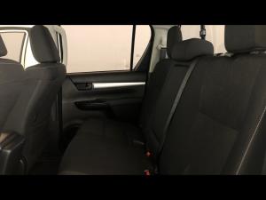 Toyota Hilux 2.4GD-6 double cab 4x4 Raider auto - Image 11