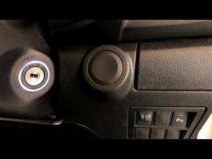 Toyota Hilux 2.4GD-6 double cab 4x4 Raider auto - Image 16