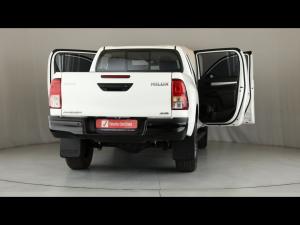 Toyota Hilux 2.4GD-6 double cab 4x4 Raider auto - Image 24