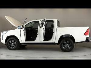 Toyota Hilux 2.4GD-6 double cab 4x4 Raider auto - Image 26