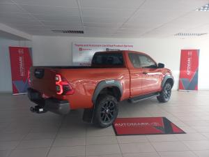 Toyota Hilux 2.8GD-6 Xtra cab Legend auto - Image 2