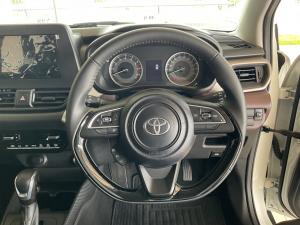 Toyota Starlet Cross 1.5 XS auto - Image 8