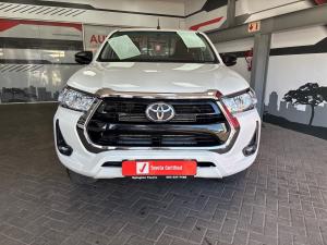 Toyota Hilux 2.4GD-6 single cab Raider manual - Image 4