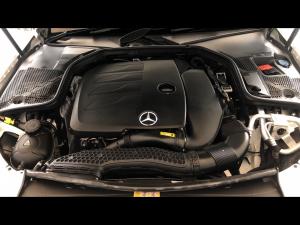Mercedes-Benz C-Class C200 - Image 14