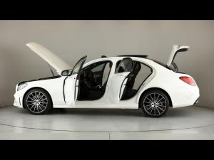 Mercedes-Benz C-Class C200 - Image 26