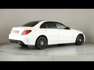 Mercedes-Benz C-Class C200 - Image 2