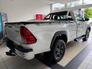 Toyota Hilux 2.4GD-6 single cab 4x4 Raider manual - Image 2