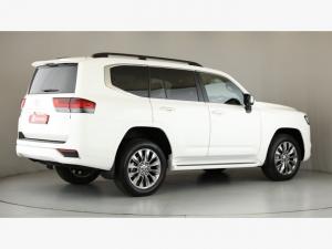 Toyota Land Cruiser 300 3.3D ZX - Image 2