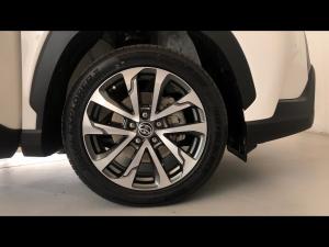 Toyota Corolla Cross 1.8 Hybrid XR - Image 17