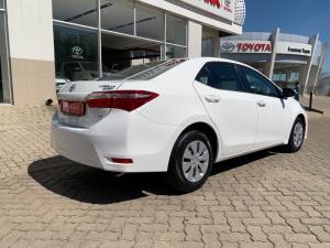 Toyota Corolla Quest 1.8 Plus manual - Image 2