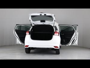 Toyota Yaris 1.5 Xi - Image 24