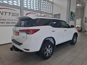 Toyota Fortuner 2.4GD-6 4X4 automatic - Image 2