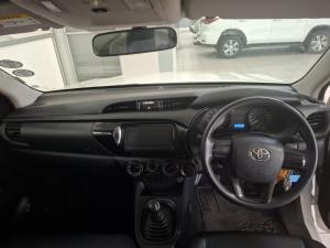 Toyota Hilux 2.0 VvtiP/U Single Cab - Image 6