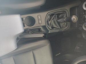 Toyota Hilux 2.4 GD-6 SR 4X4S/C - Image 11