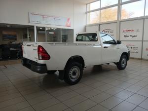 Toyota Hilux 2.4 GD-6 SR 4X4S/C - Image 2
