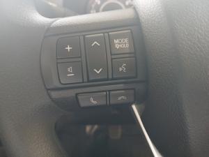 Toyota Hilux 2.4 GD-6 SR 4X4S/C - Image 9