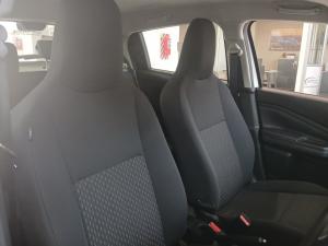 Toyota Vitz 1.0 XR AMT - Image 18