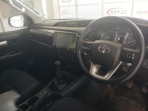Toyota Hilux 2.4 GD-6 Raider 4X4D/C - Image 6