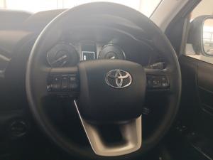 Toyota Hilux 2.4 GD-6 Raider 4X4D/C - Image 8