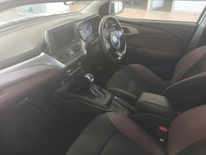 Toyota Starlet Cross 1.5Xs automatic - Image 7