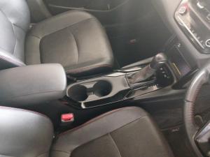 Toyota Corolla Cross 1.8 GR-S Hybrid - Image 12