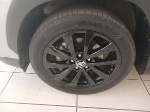 Toyota Corolla Cross 1.8 GR-S Hybrid - Image 21