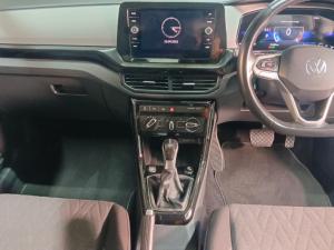 Volkswagen T-CROSS 1.0 TSI Life DSG - Image 13