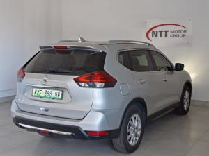 Nissan X Trail 2.5 Acenta 4X4 CVT - Image 10