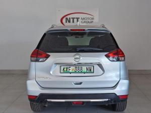Nissan X Trail 2.5 Acenta 4X4 CVT - Image 5
