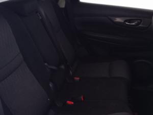 Nissan X Trail 2.5 Acenta 4X4 CVT - Image 9