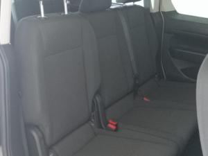 Volkswagen Caddy Kombi 2.0TDi - Image 9